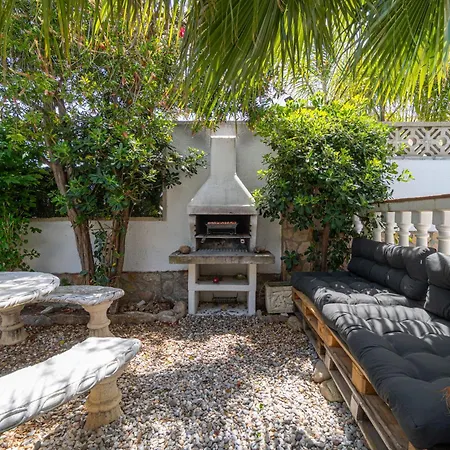 Beautiful With Swimming Pool Casa de vacances Empuriabrava